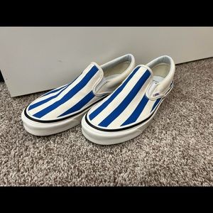 Vans slip on shoes